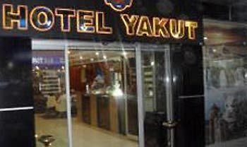 Van Yakut Hotel ภายนอก รูปภาพ